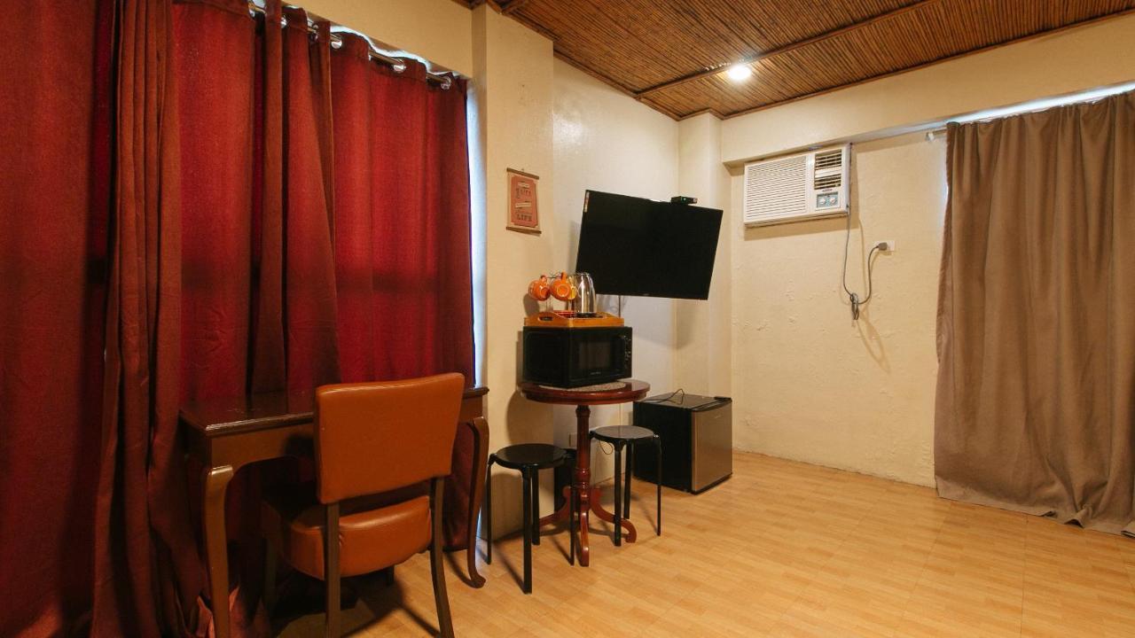 Reddoorz @ Manila Airport Hotel Paranaque City Eksteriør billede